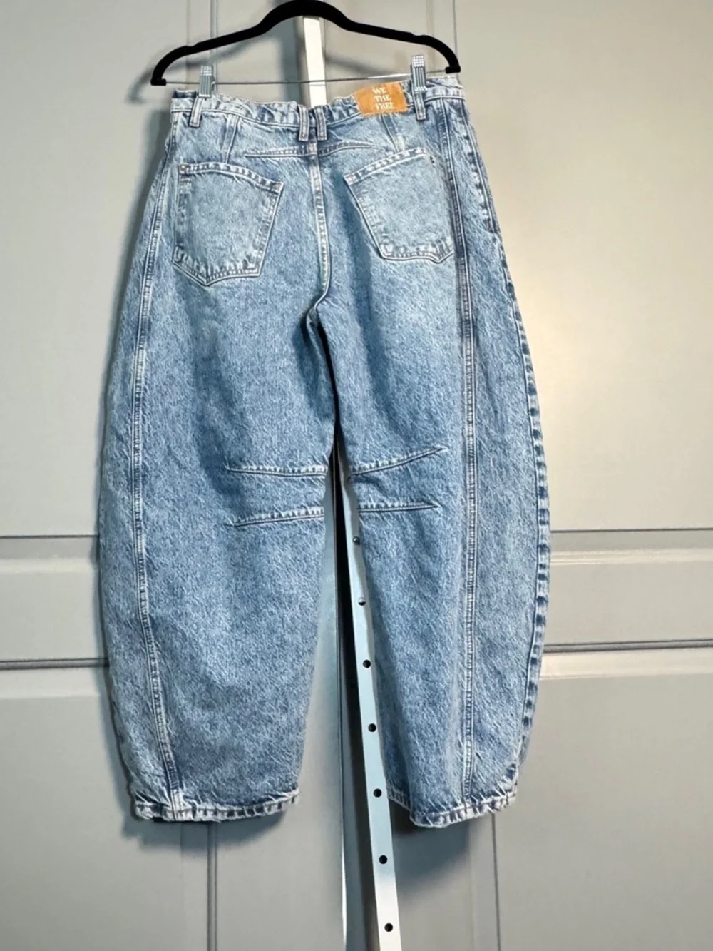 Free People We The Free Good Luck Mid Rise Barrel Wide Leg Jean Ultra Light Beam - Picture 4 of 4